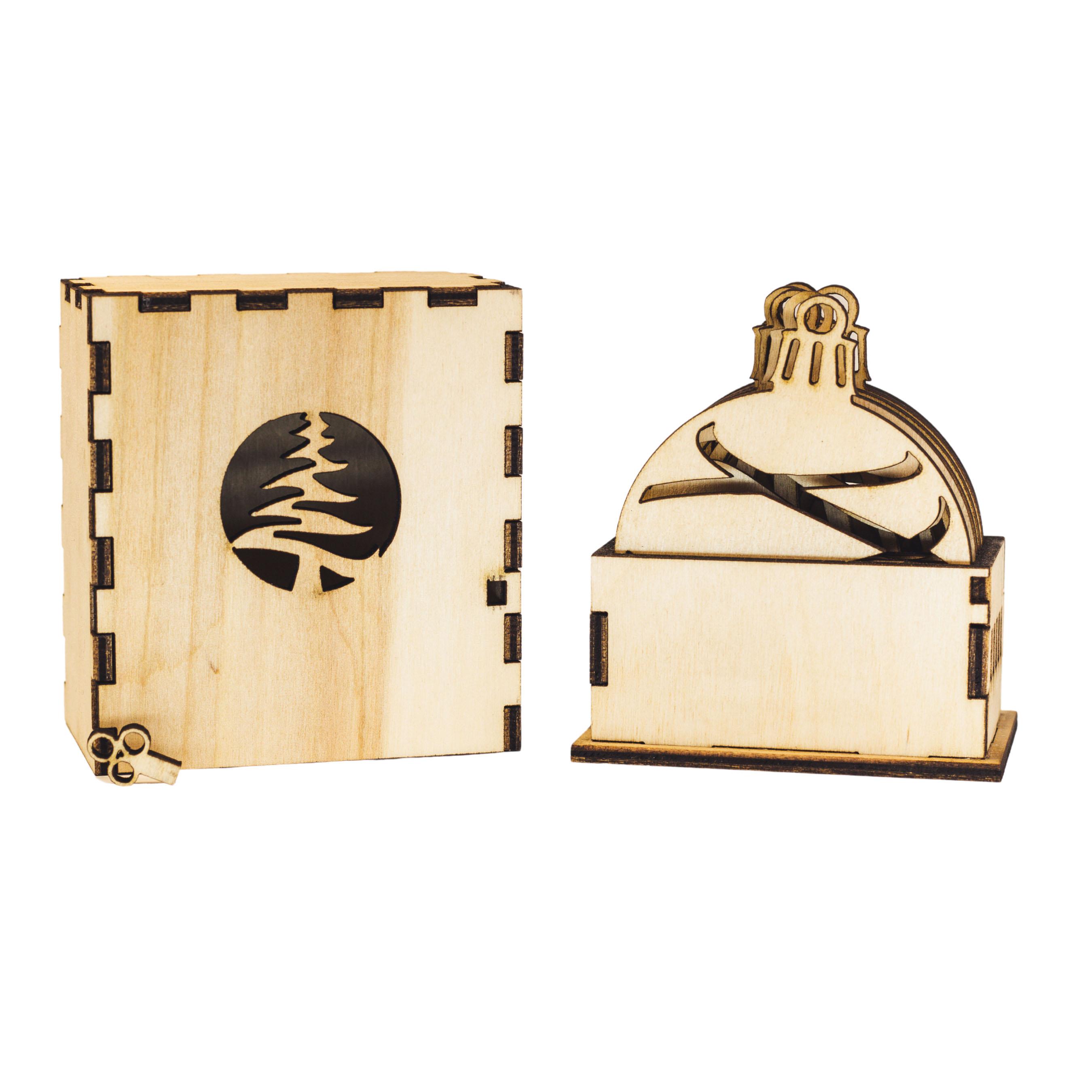 Set jucarii pentru brad